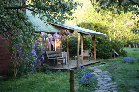 vacations on horseback in south amerika start here - the farmhouse at Antilco